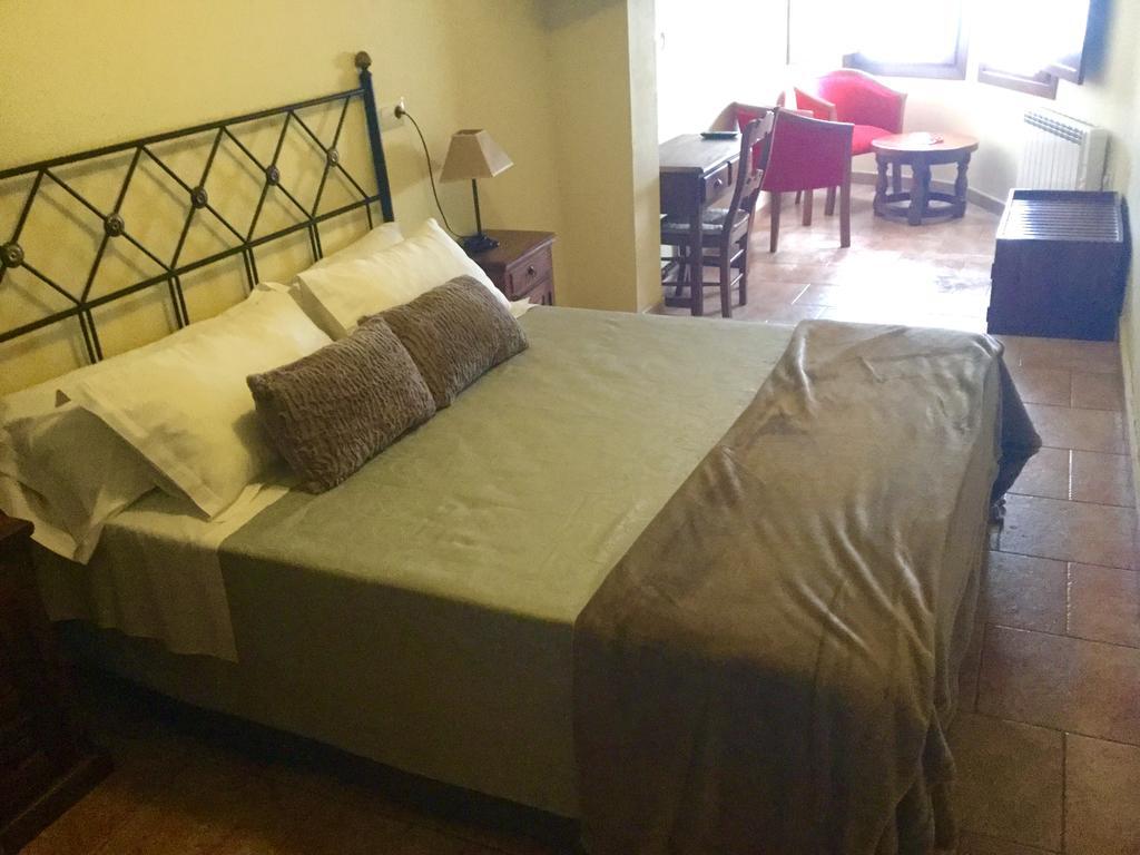 Hostal San Pedro Куенка Екстер'єр фото