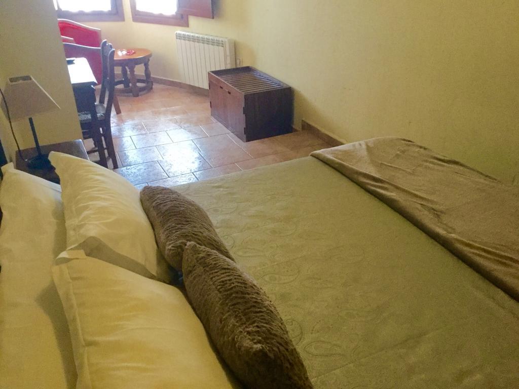 Hostal San Pedro Куенка Екстер'єр фото