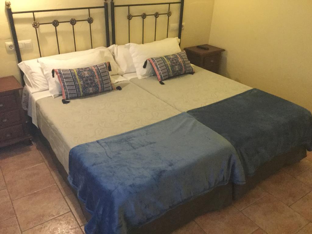 Hostal San Pedro Куенка Екстер'єр фото