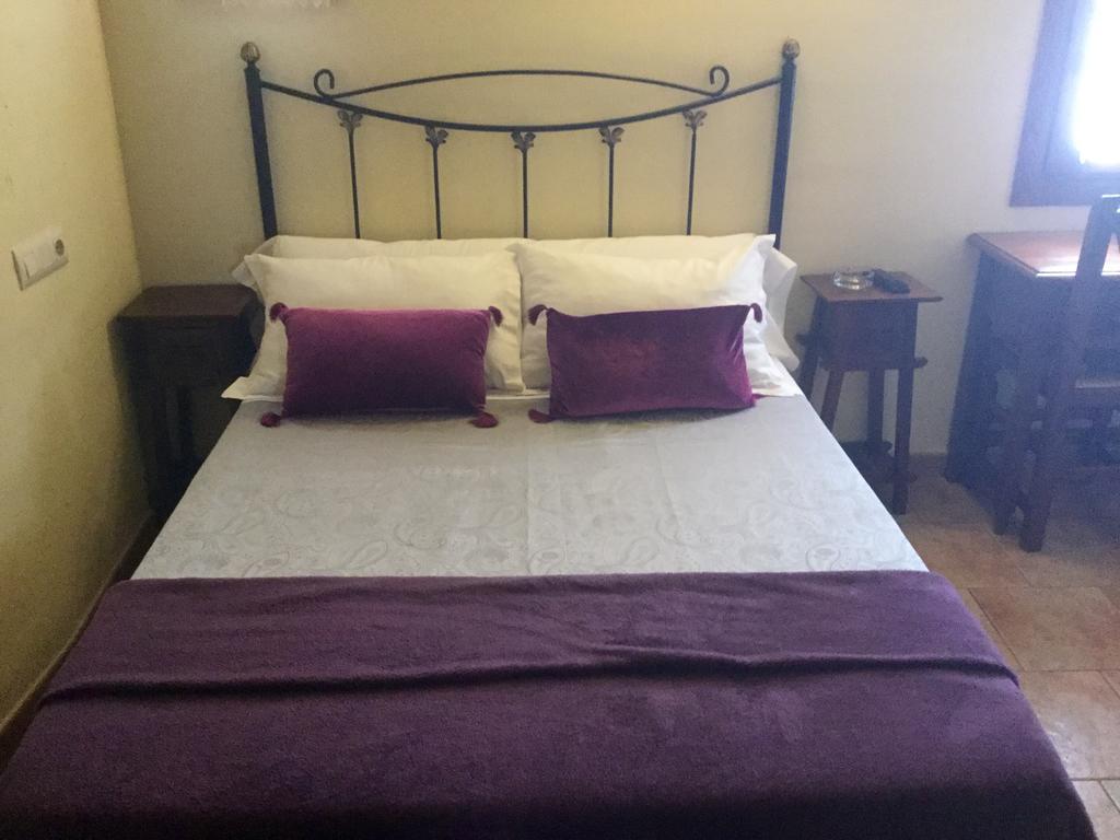 Hostal San Pedro Куенка Екстер'єр фото