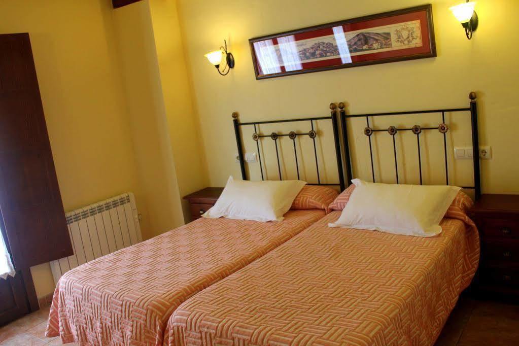 Hostal San Pedro Куенка Екстер'єр фото